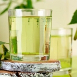 Kako zamrznuti brezov sok u plastičnim bocama